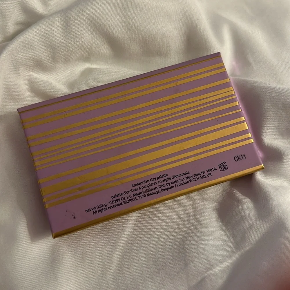 ✨ tartelette jewel tarte eyeshadow palette - Picture 5 of 5